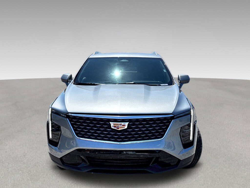 2024 Cadillac XT4 Premium Luxury photo 2