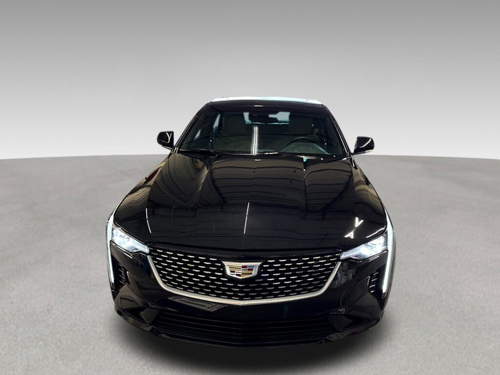 2026 Cadillac CT4 Luxury photo 2