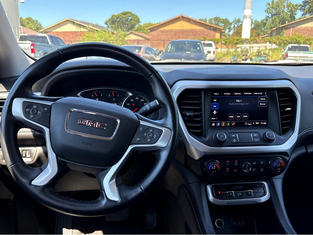 2023 Gmc Acadia SLT photo 3