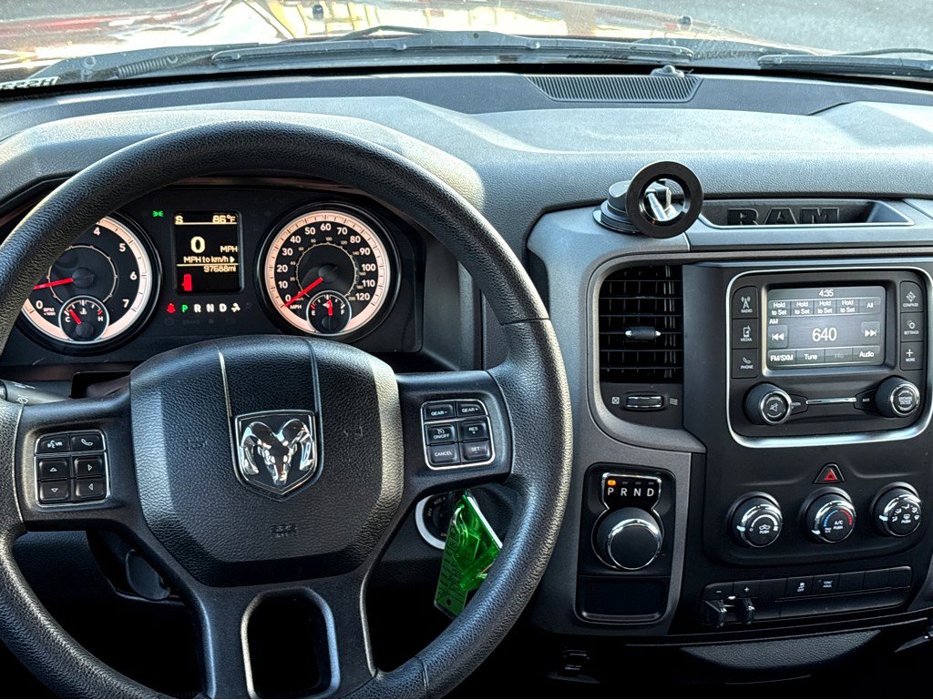 2017 Ram 1500 Express photo 4