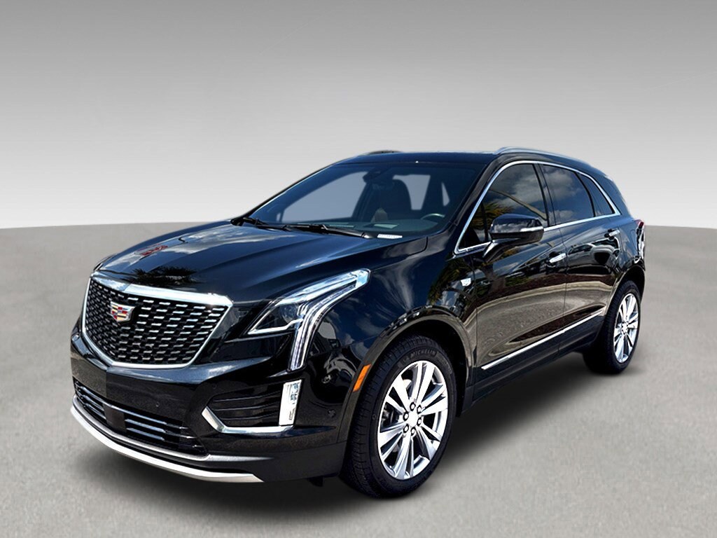 2024 Cadillac XT5 Premium Luxury photo 3