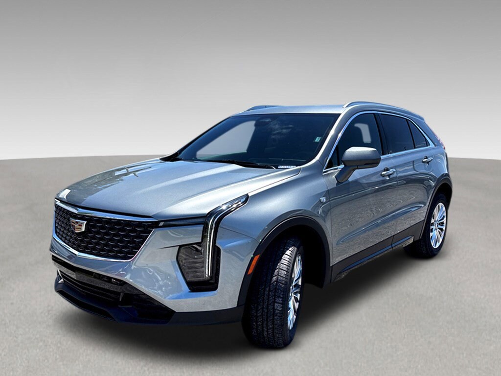 2024 Cadillac XT4 Premium Luxury photo 3