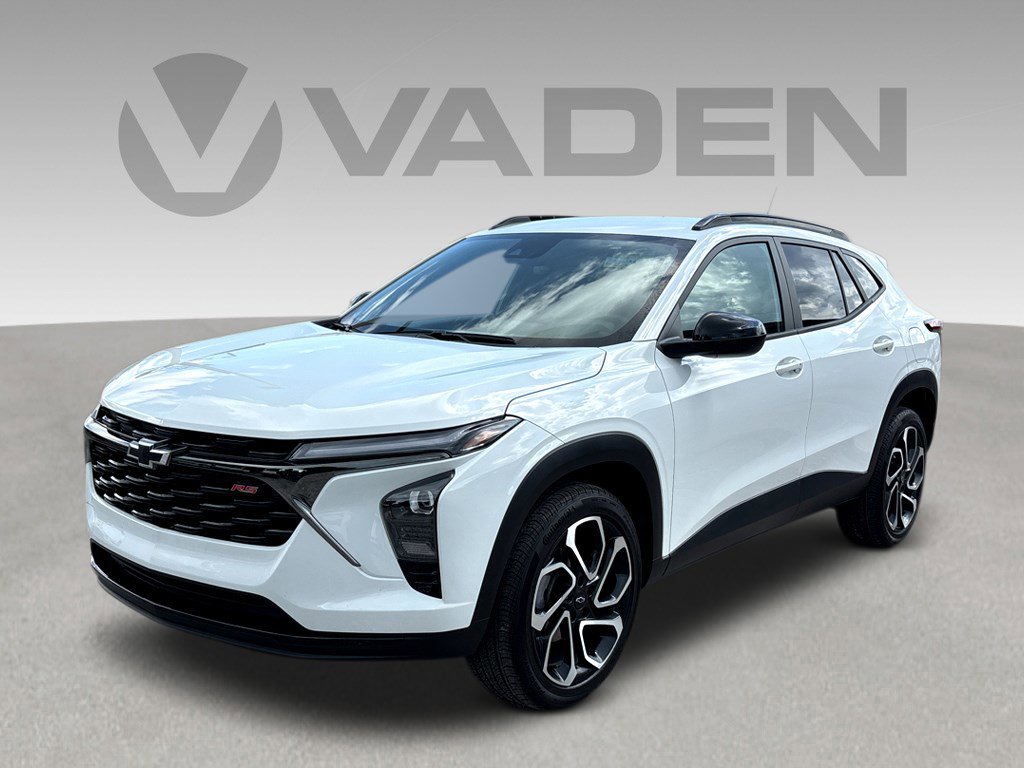 2025 Chevrolet Trax photo 3