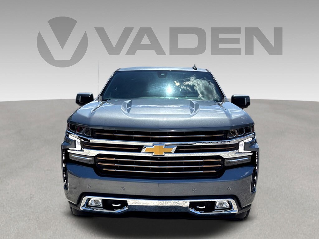 2021 Chevrolet Silverado 1500 High Country photo 2