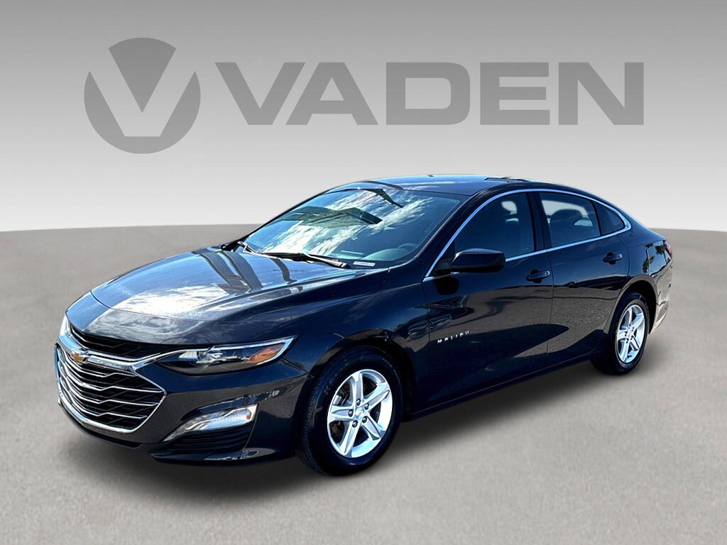 2023 Chevrolet Malibu 1LT photo 3