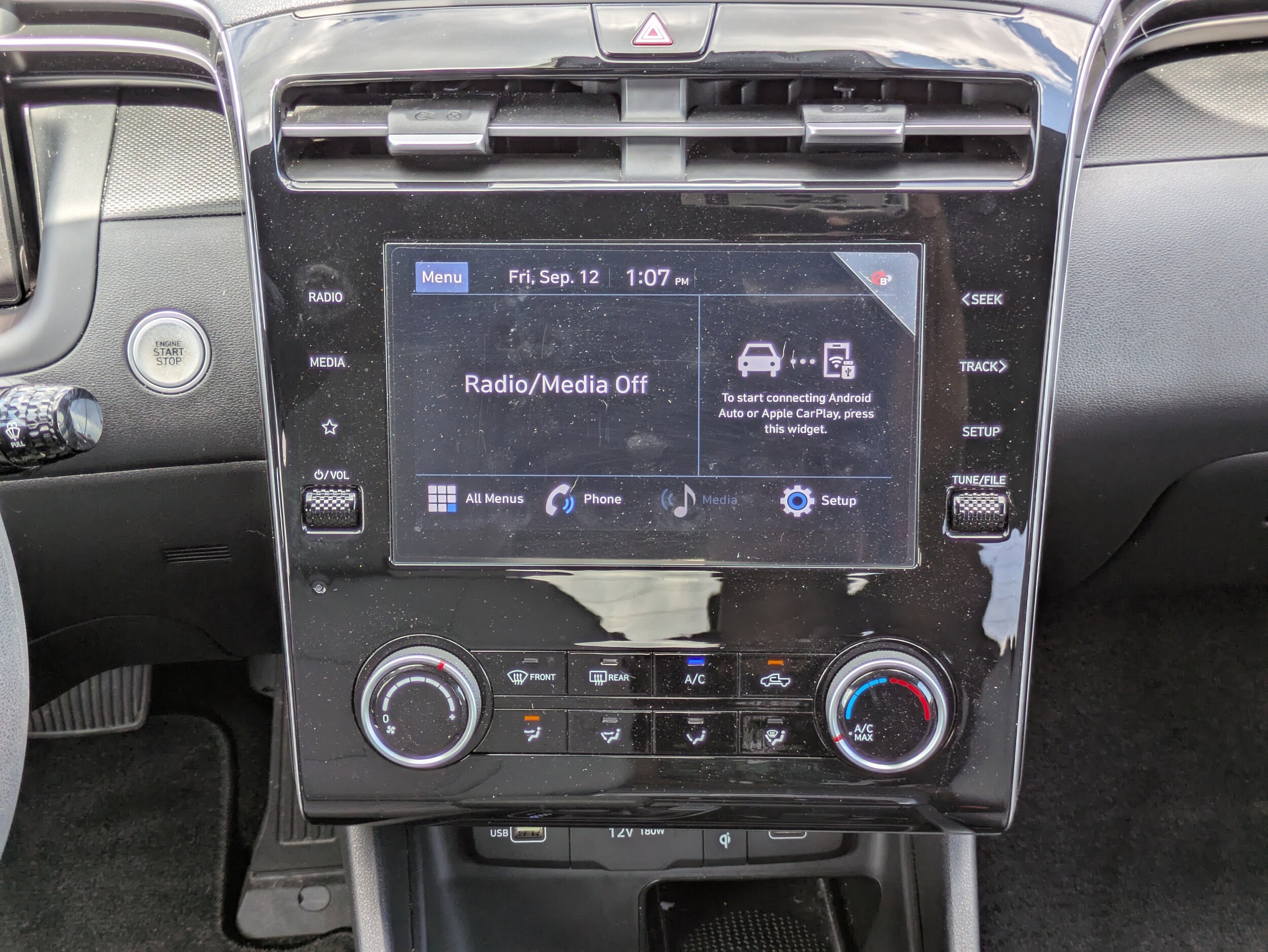 2022 Hyundai Santa Cruz SEL photo 4