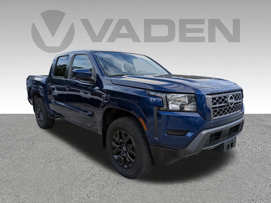 Used 2022 Nissan Frontier SV Truck Crew Cab