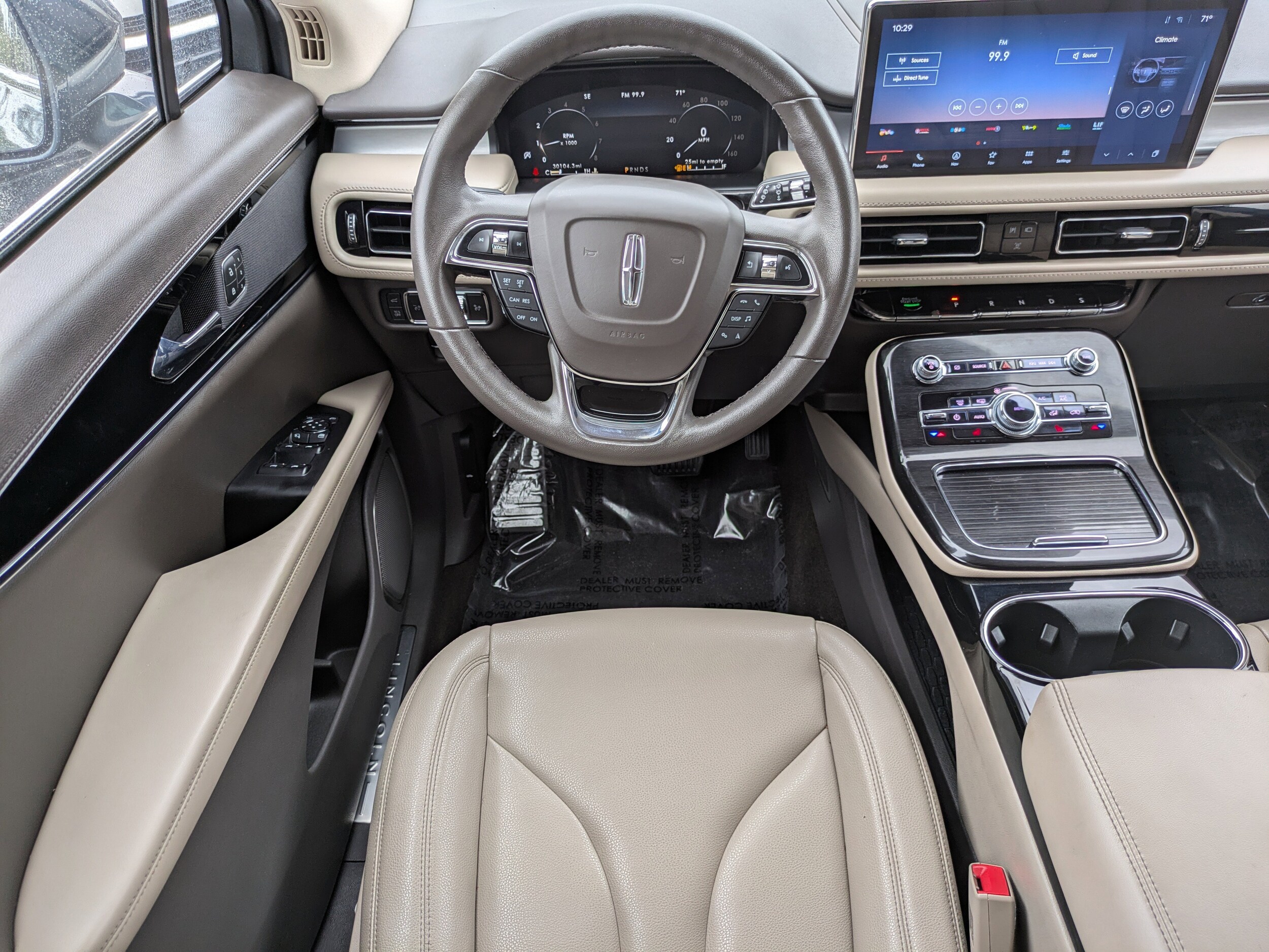 2022 Lincoln Nautilus Standard photo 2