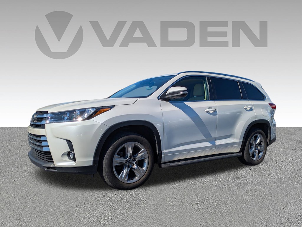 Used 2019 Toyota Highlander Limited V6 SUV