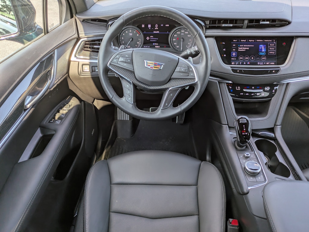 Certified 2025 CADILLAC XT5 Sport SUV