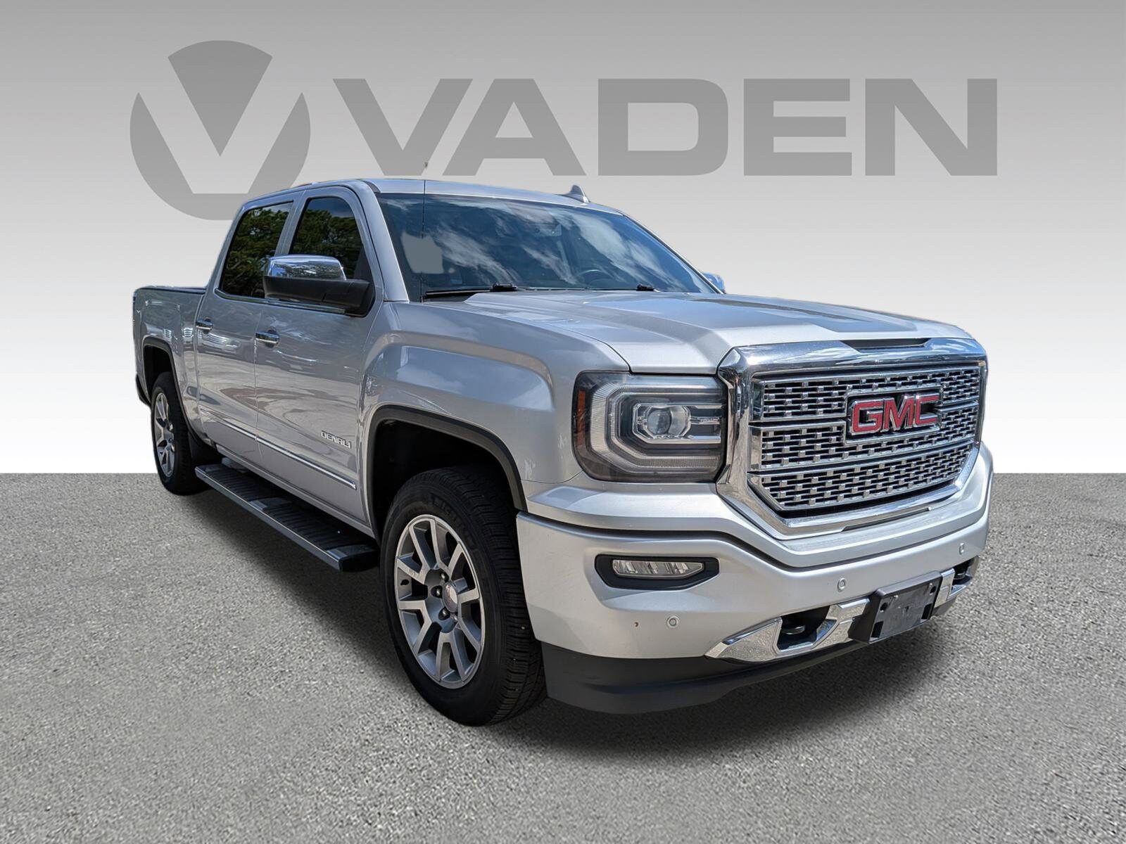 2018 Gmc Sierra 1500 Denali photo 2