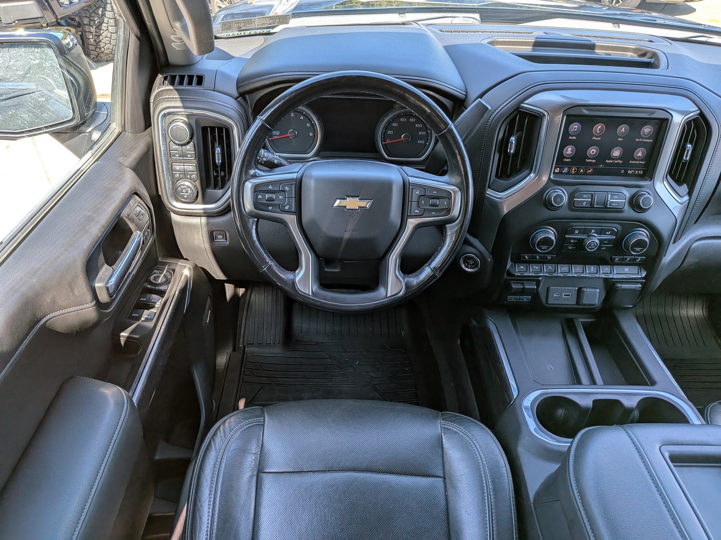 2019 Chevrolet Silverado 1500 LTZ photo 2