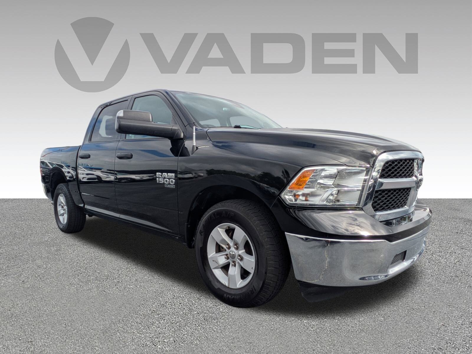 2023 Ram 1500 Classic SLT photo 2