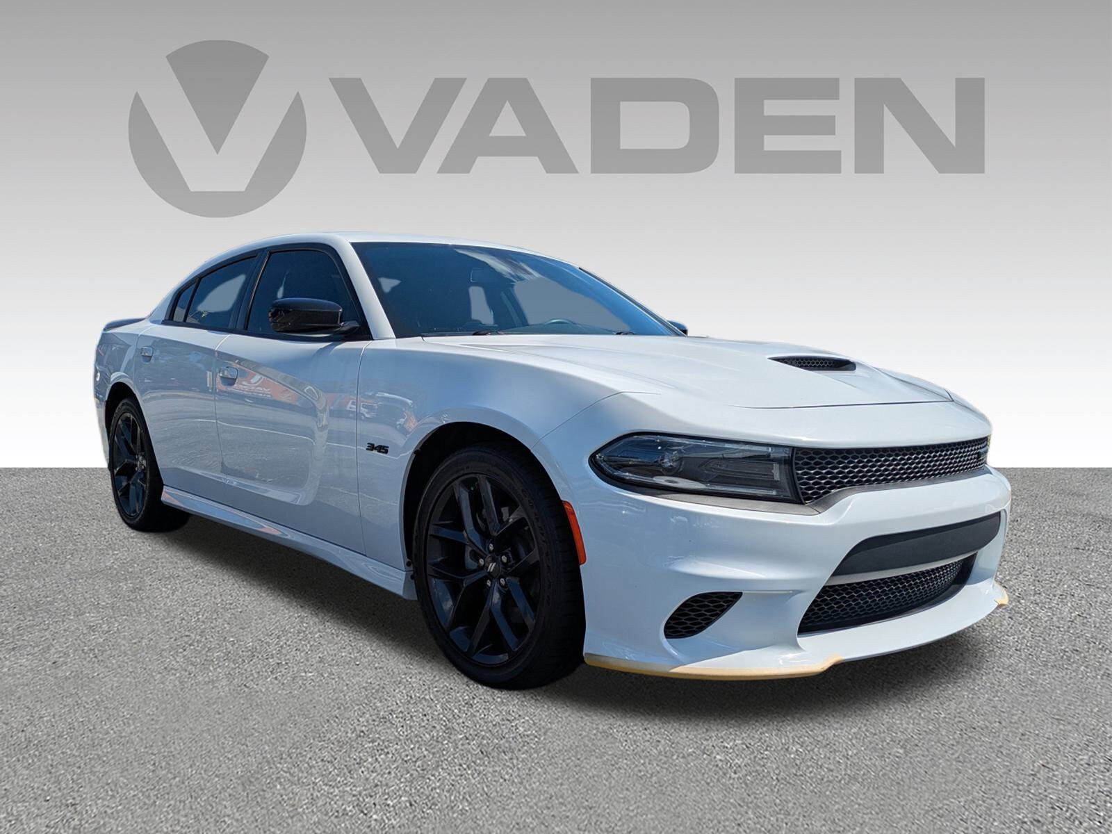 2023 Dodge Charger R/T photo 2