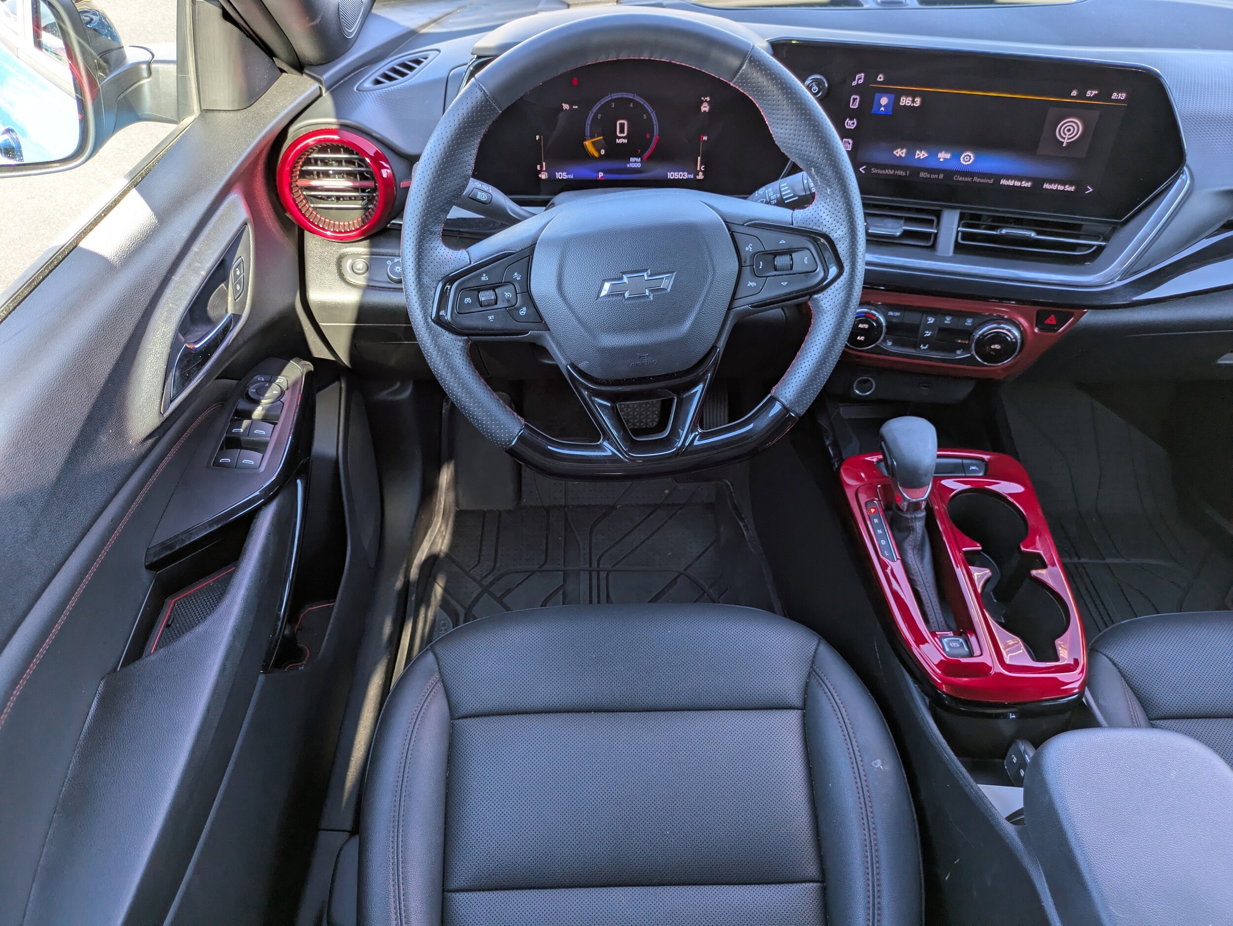 2025 Chevrolet Trax photo 4