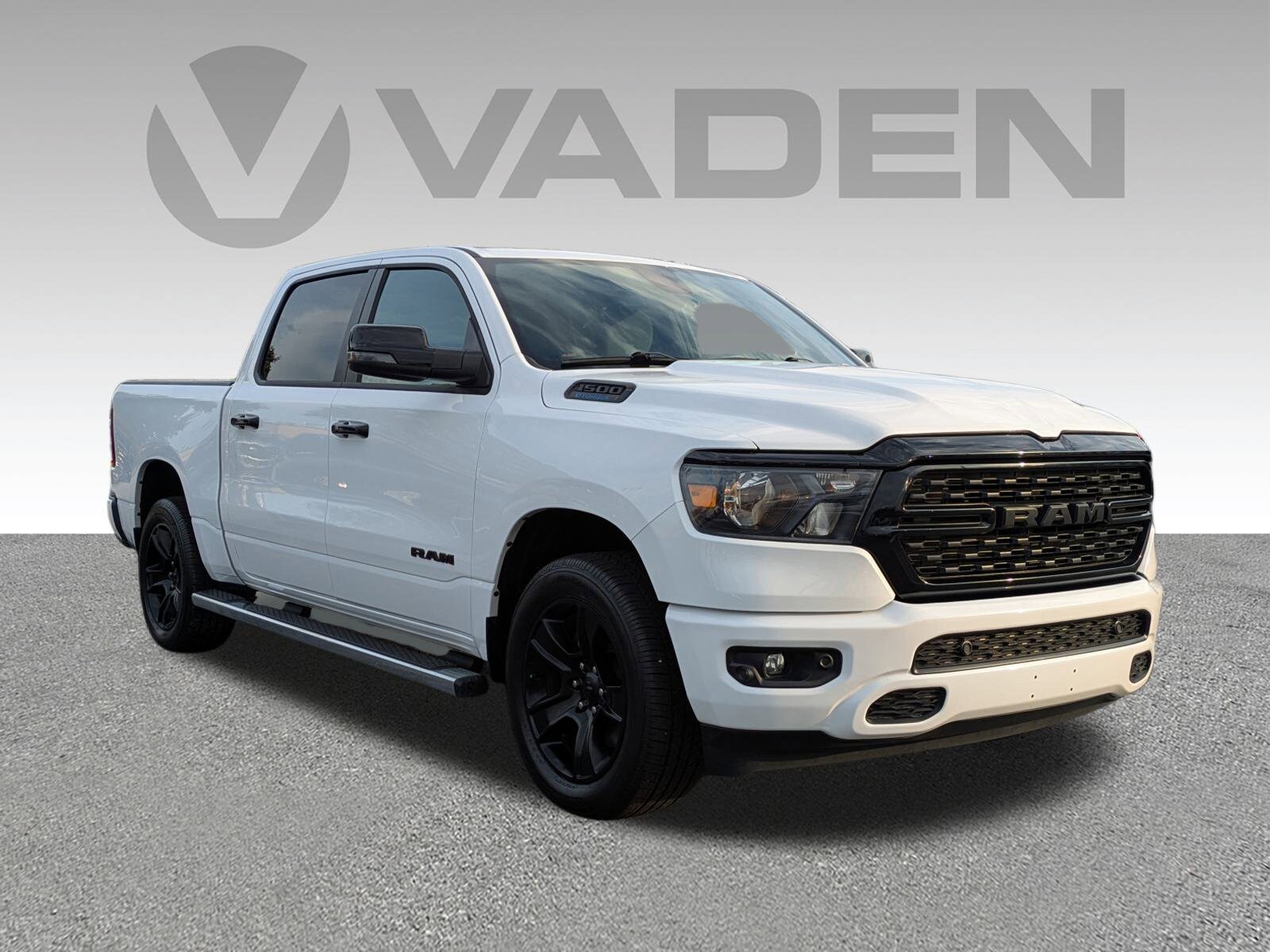 2024 Ram 1500 Big Horn photo 2