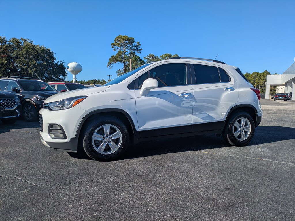 Used 2020 Chevrolet Trax LT SUV