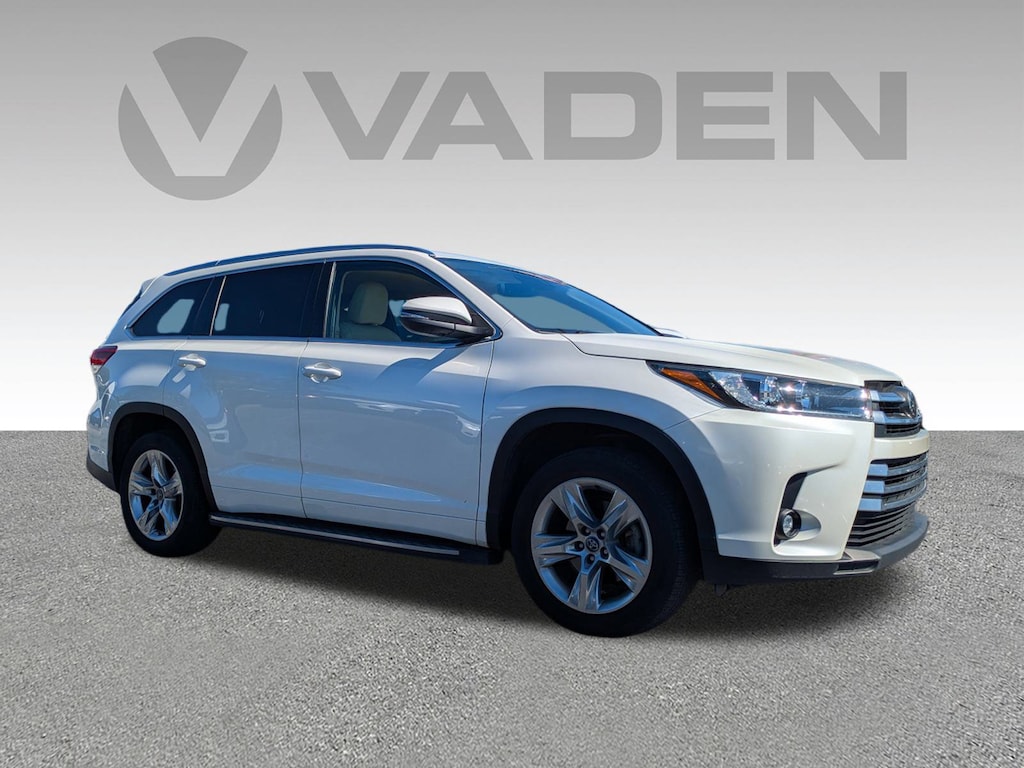 Used 2019 Toyota Highlander Limited V6 SUV