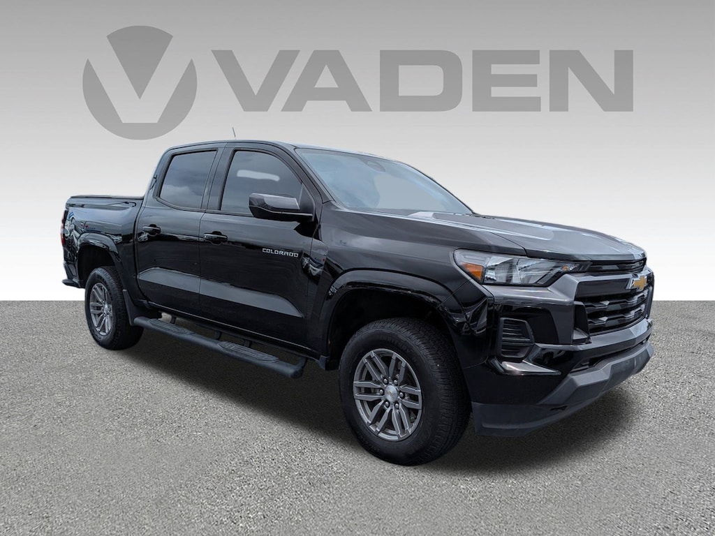 Used 2023 Chevrolet Colorado LT Truck Crew Cab