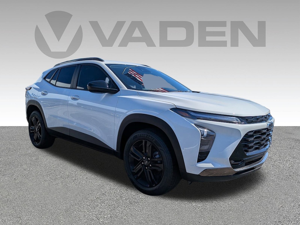 Used 2025 Chevrolet Trax ACTIV SUV