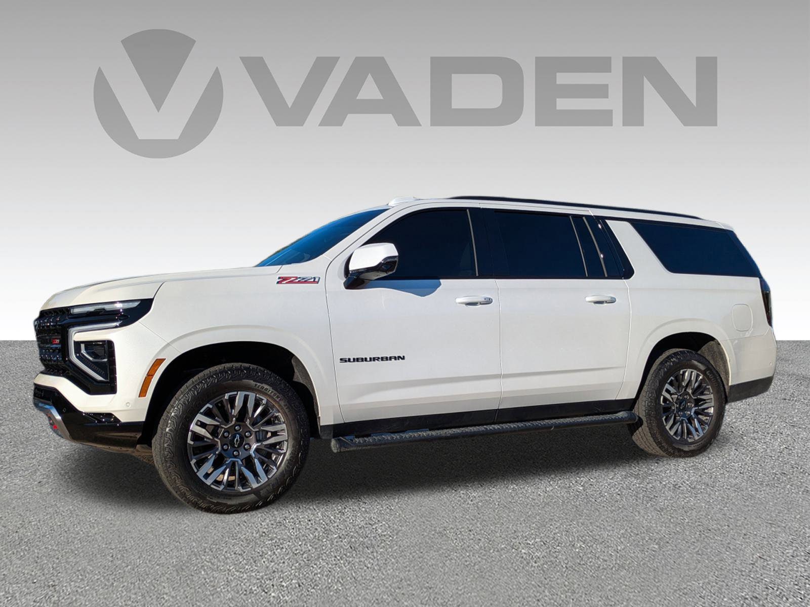 2025 Chevrolet Suburban Z71's photo