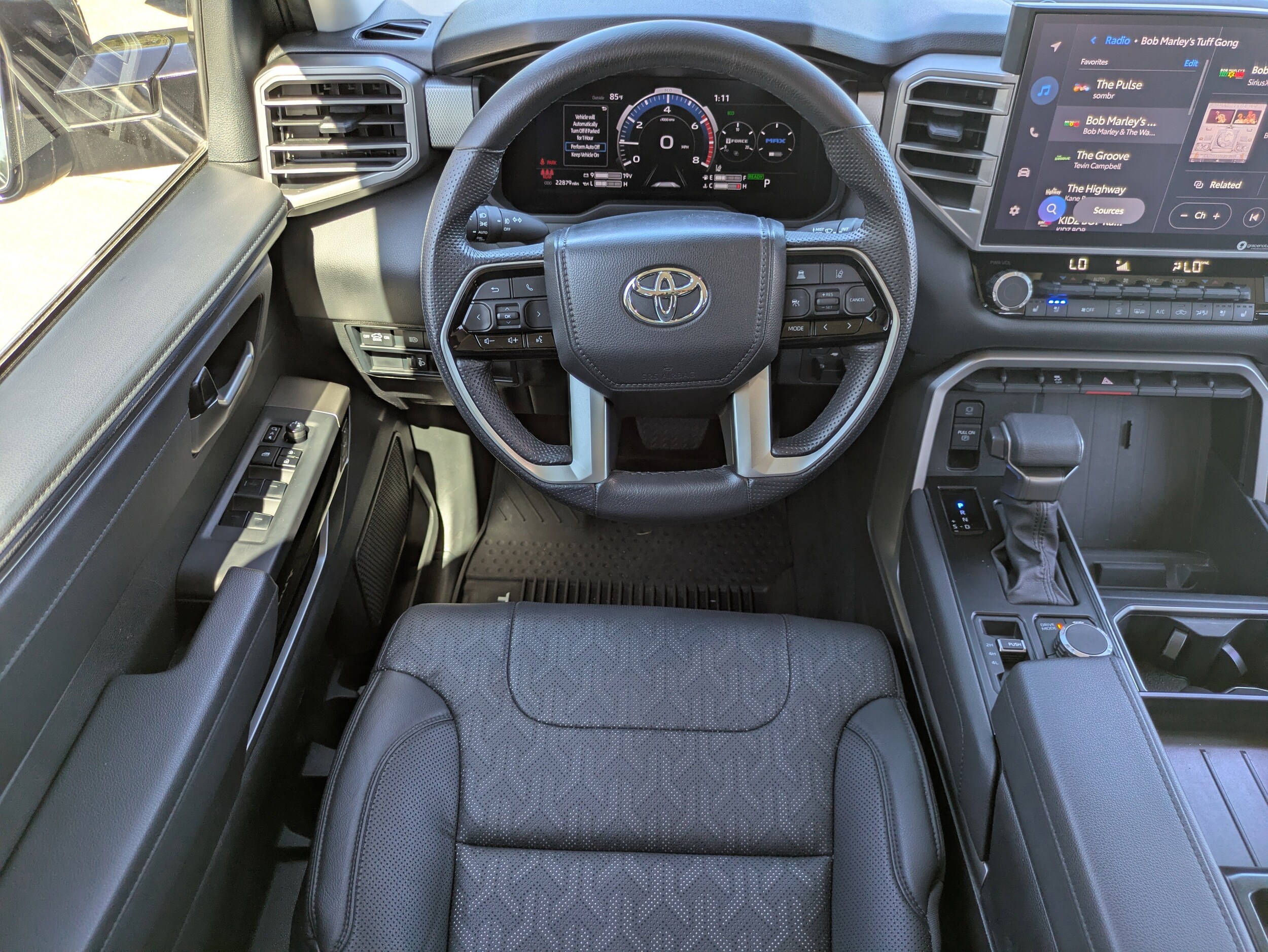 2024 Toyota Tundra Limited photo 4