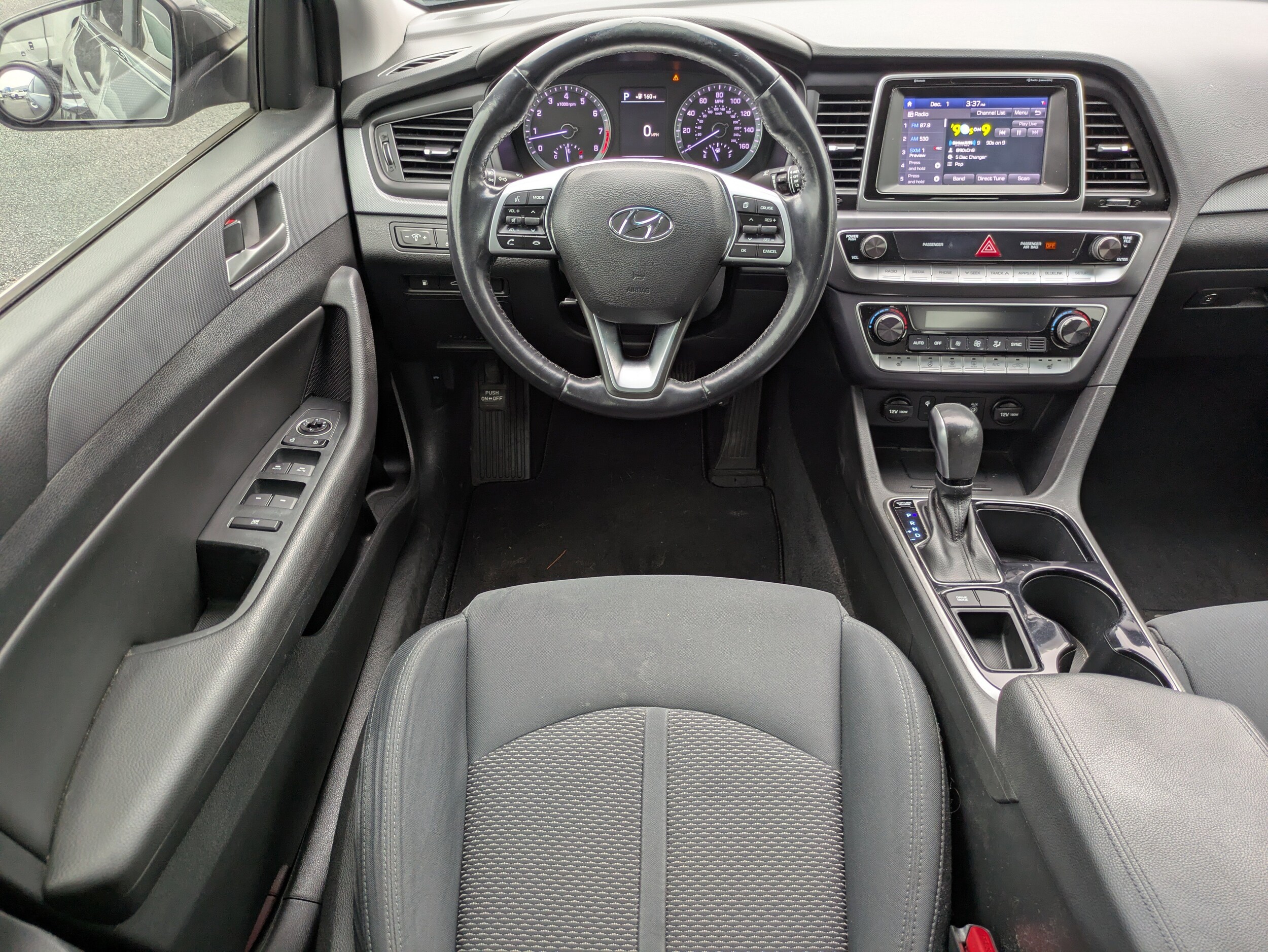 2019 Hyundai Sonata SEL photo 4