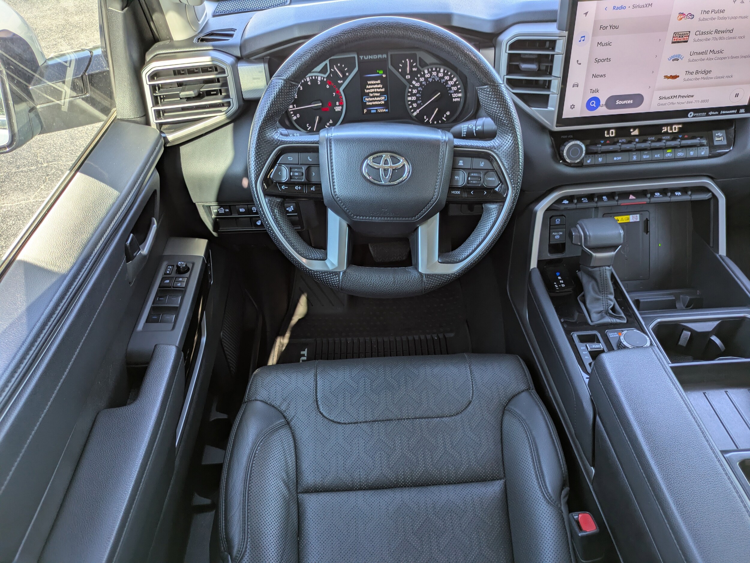 2022 Toyota Tundra Limited photo 4