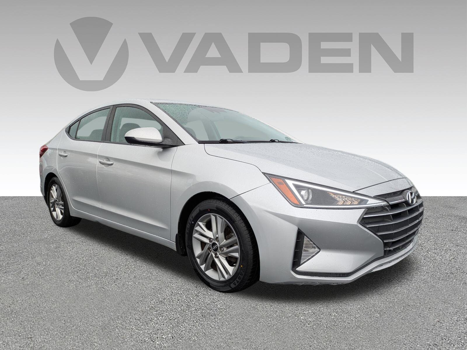 2020 Hyundai Elantra Value Edition photo 2
