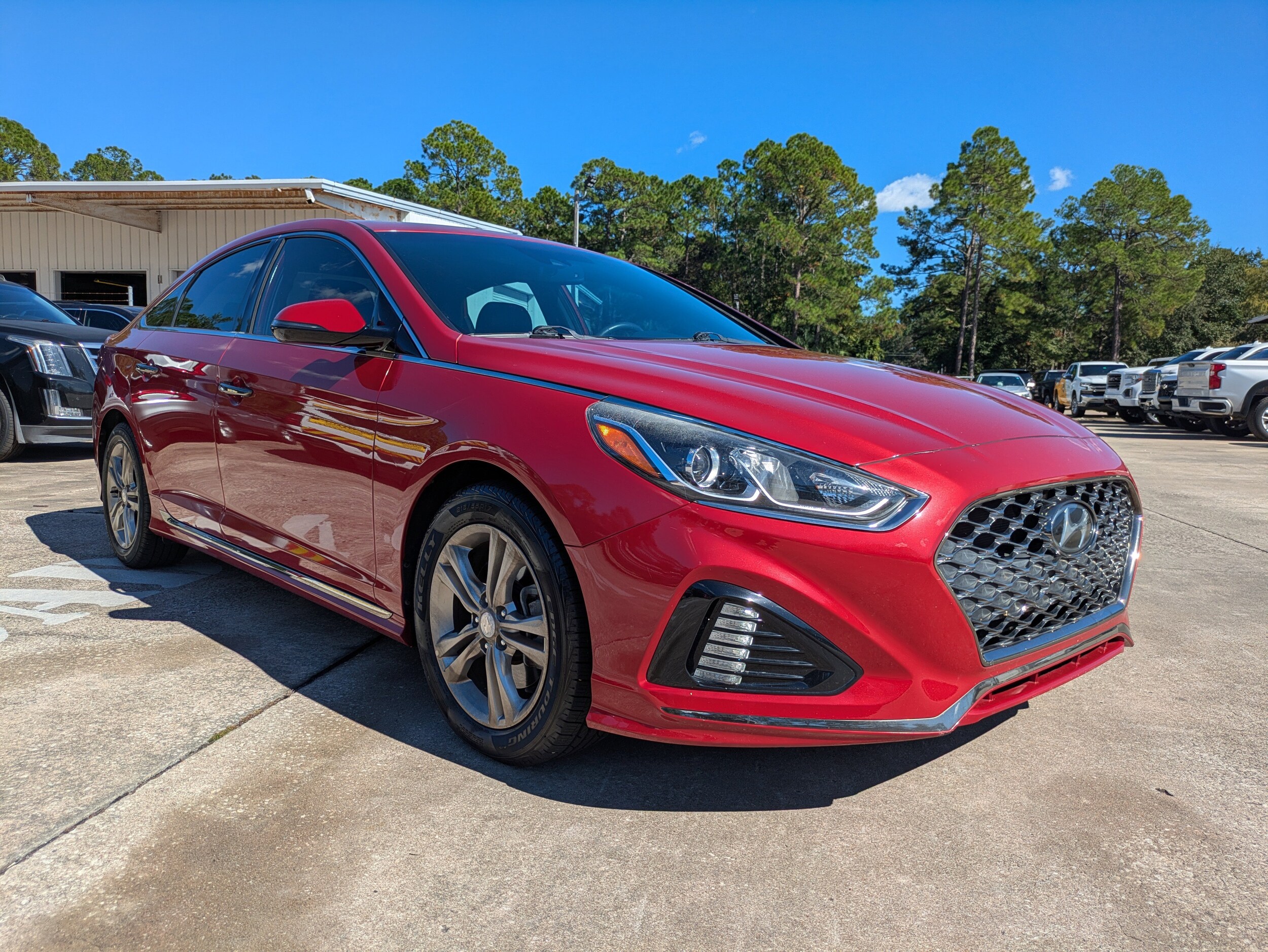 2019 Hyundai Sonata Sport photo 2