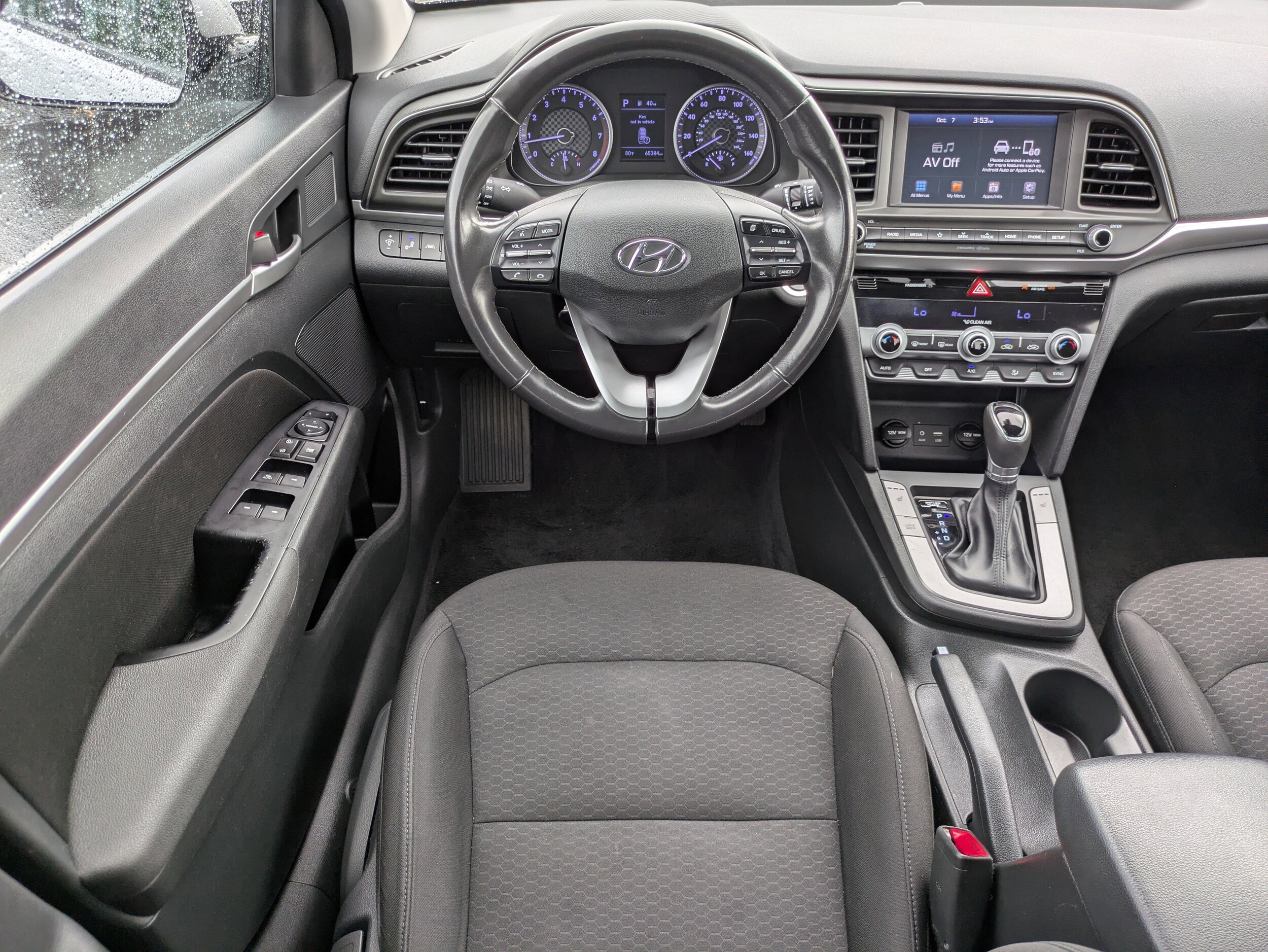2020 Hyundai Elantra Value Edition photo 4