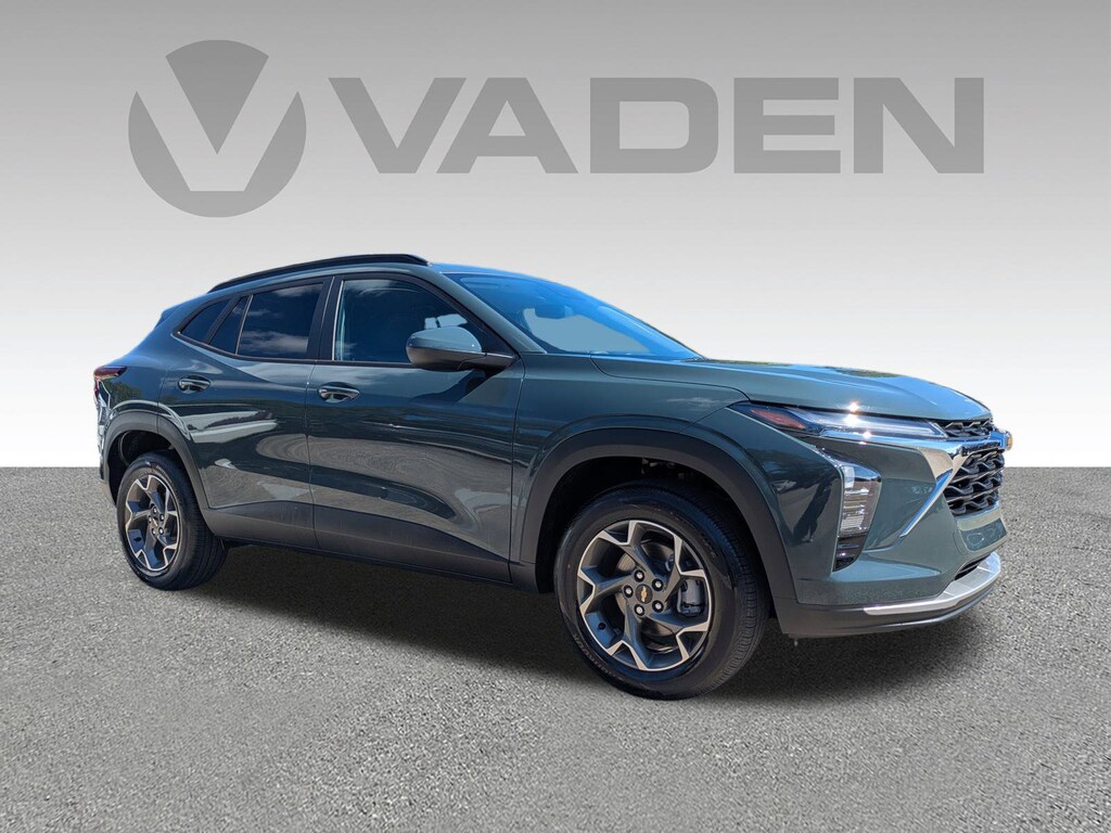 Used 2026 Chevrolet Trax LT SUV