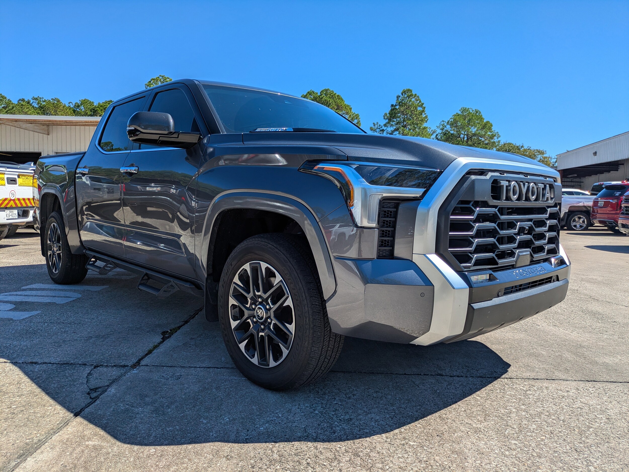 2024 Toyota Tundra Limited photo 2