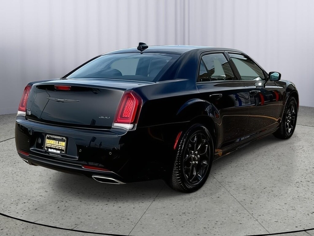 Used 2023 Chrysler 300 Touring L