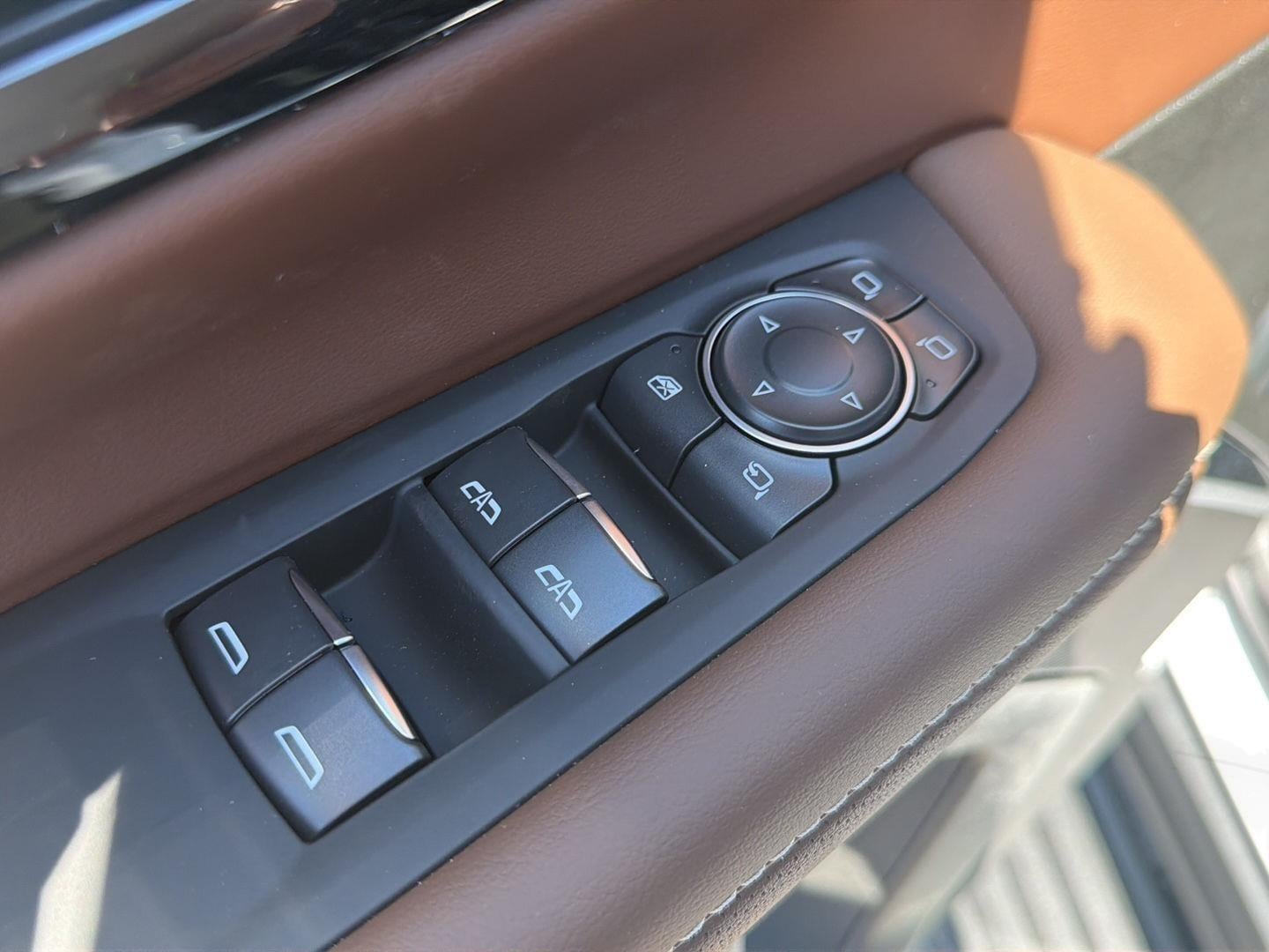 2026 Chevrolet Suburban High Country - Photo 18