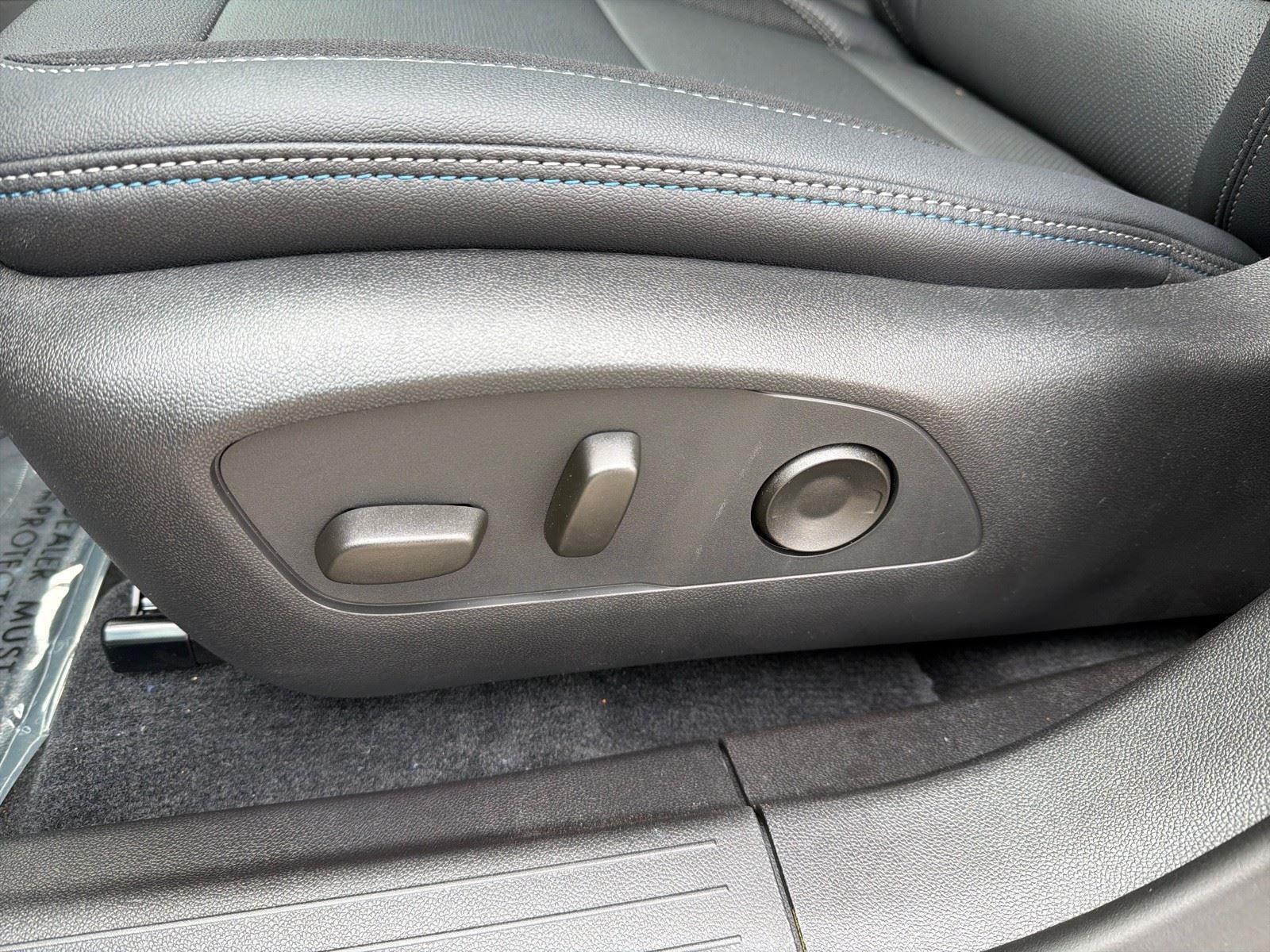 2026 Chevrolet Equinox EV 2LT - Photo 14
