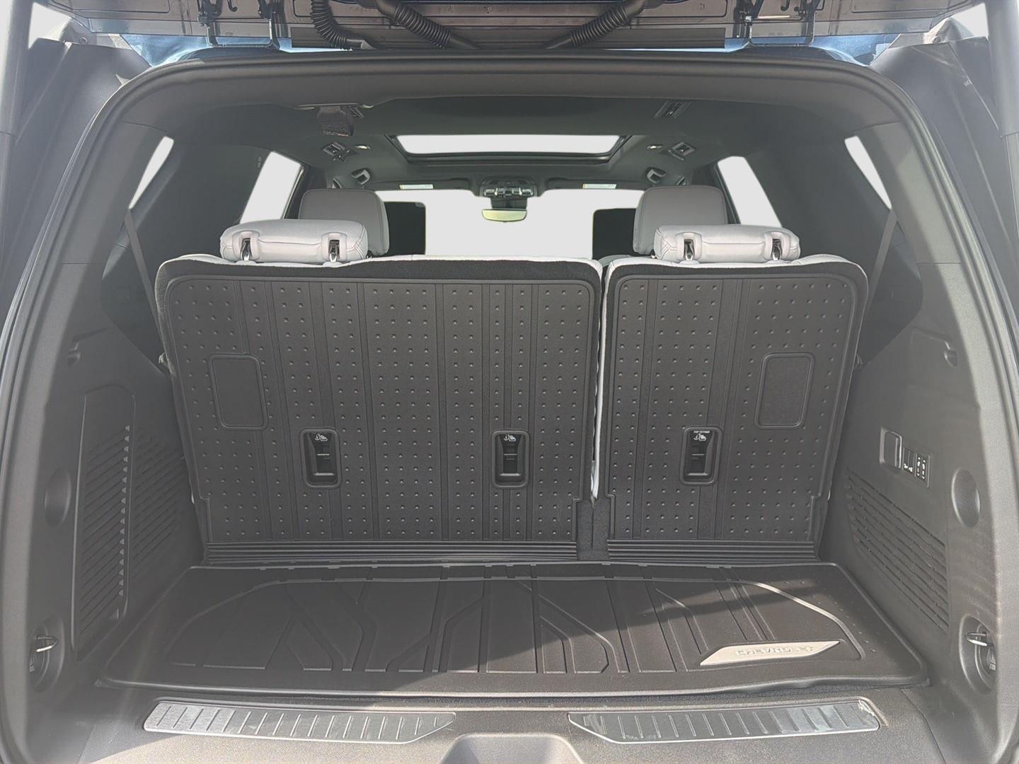 2026 Chevrolet Tahoe Premier - Photo 10