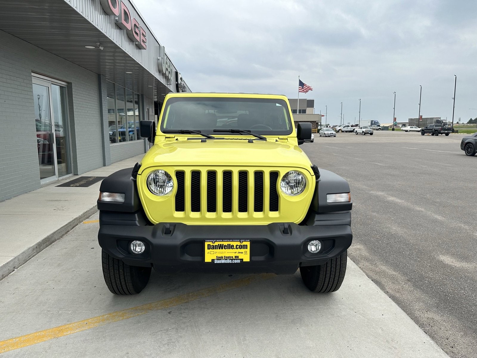 Used 2022 Jeep Wrangler Sport with VIN 1C4HJXAG7NW272943 for sale in Sauk Centre, Minnesota