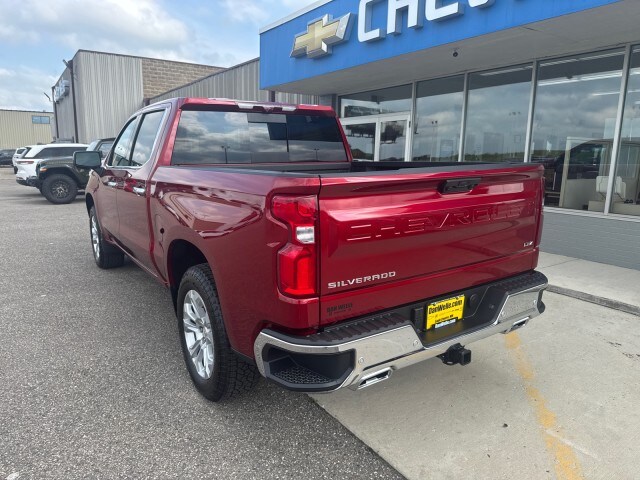 2025 Chevrolet Silverado 1500 LTZ photo 4
