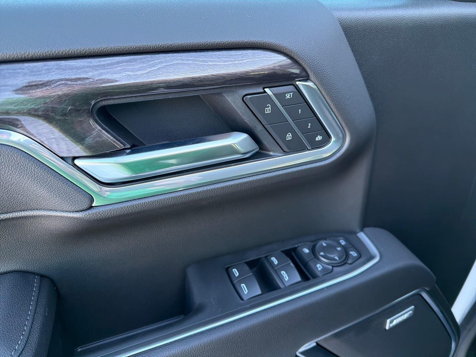 2026 Chevrolet Silverado 1500 LTZ - Photo 18
