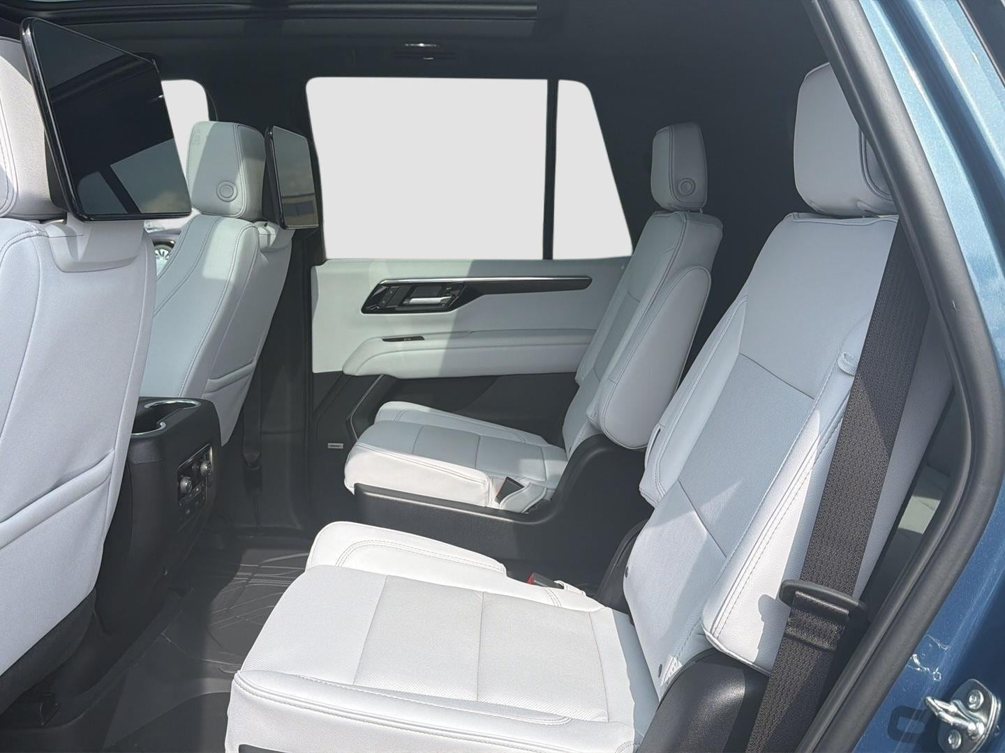 2026 Chevrolet Tahoe Premier - Photo 14
