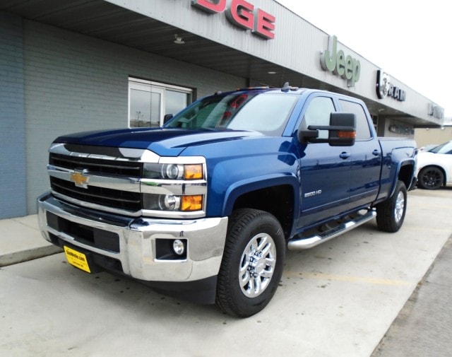 Used 2018 Chevrolet Silverado 2500HD LT with VIN 1GC1KVEGXJF200660 for sale in Sauk Centre, Minnesota