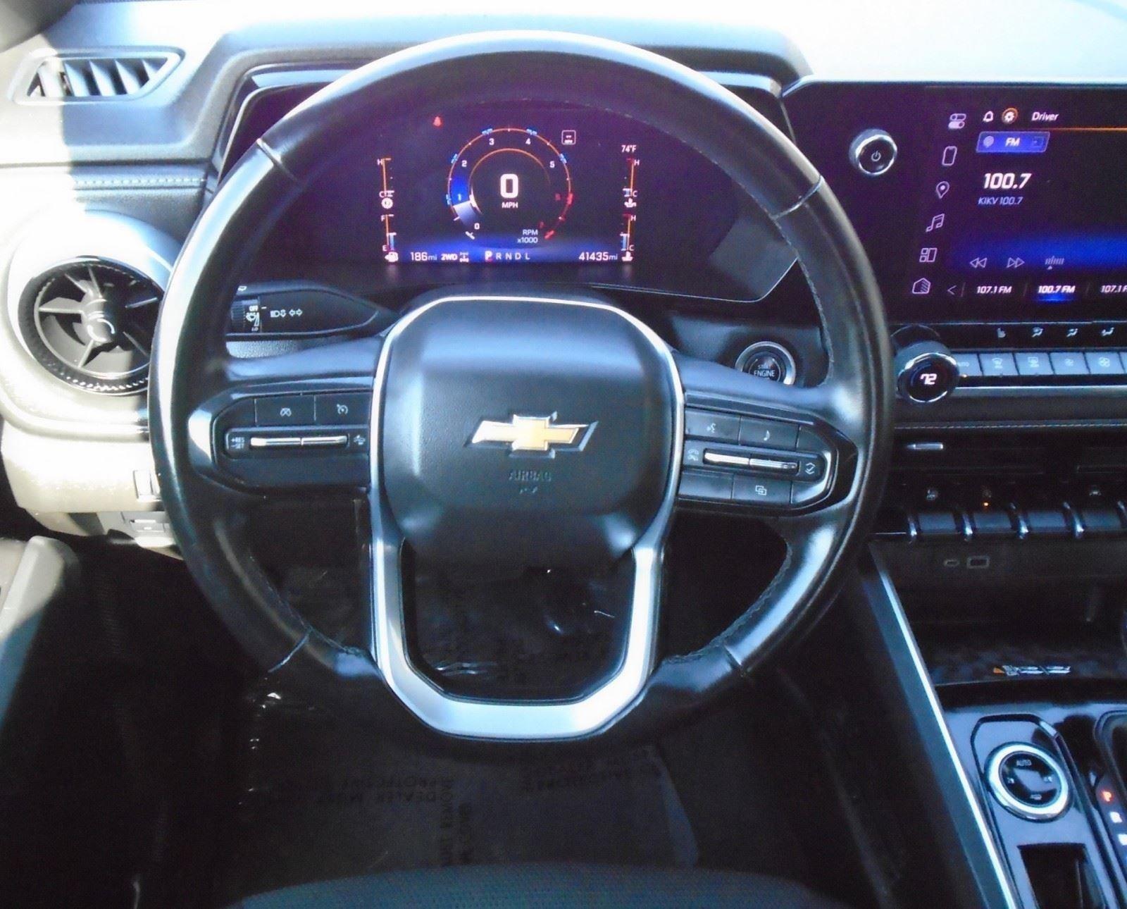 2023 Chevrolet Colorado LT - Photo 12
