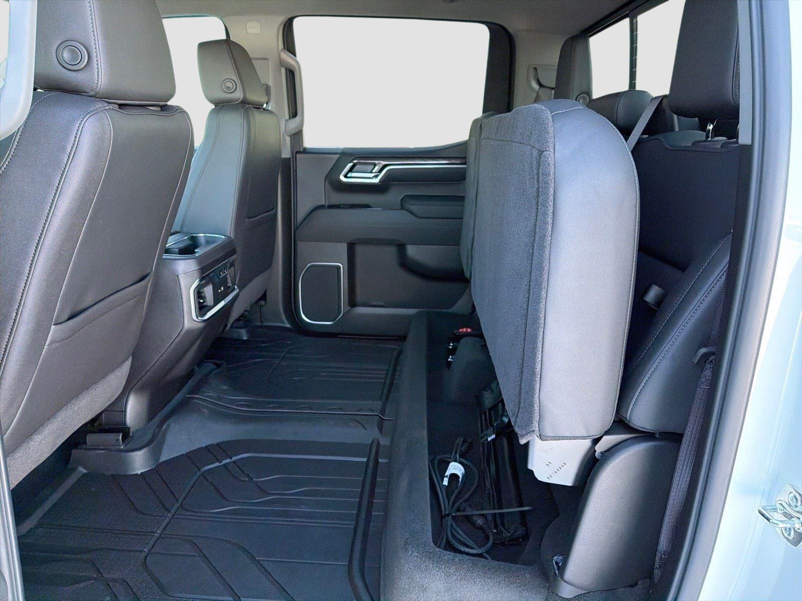 2026 Chevrolet Silverado 1500 LTZ - Photo 12