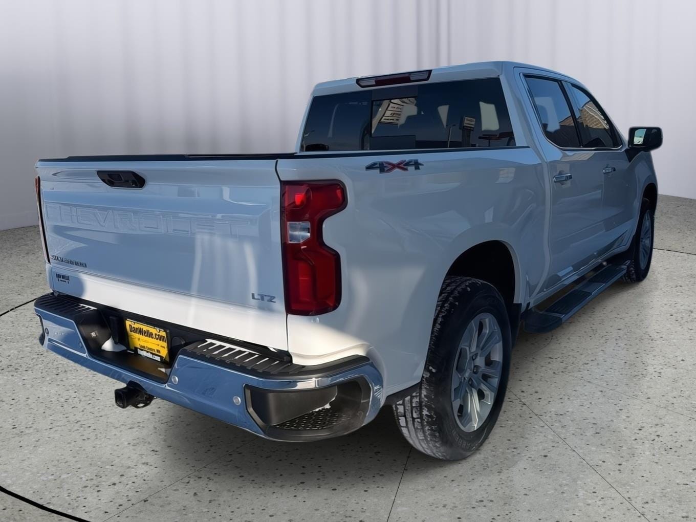 2026 Chevrolet Silverado 1500 LTZ - Photo 6