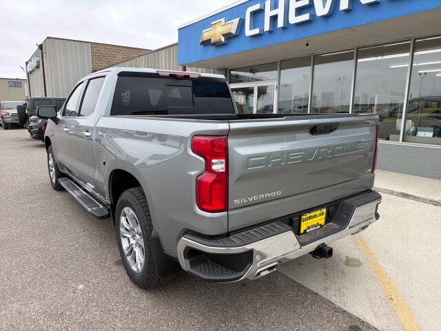 2026 Chevrolet Silverado 1500 LTZ photo 4
