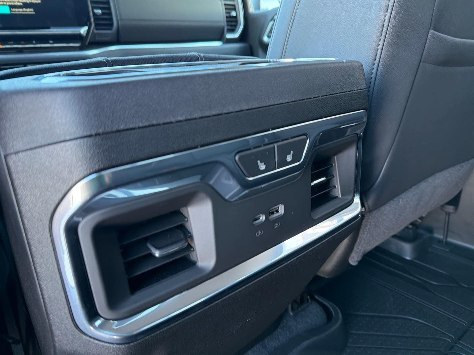 2026 Chevrolet Silverado 1500 LTZ - Photo 15