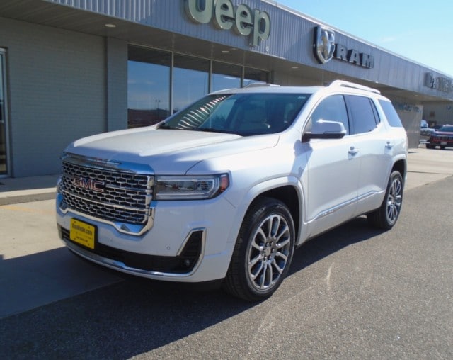 Used 2020 GMC Acadia Denali with VIN 1GKKNXLS8LZ123095 for sale in Sauk Centre, Minnesota