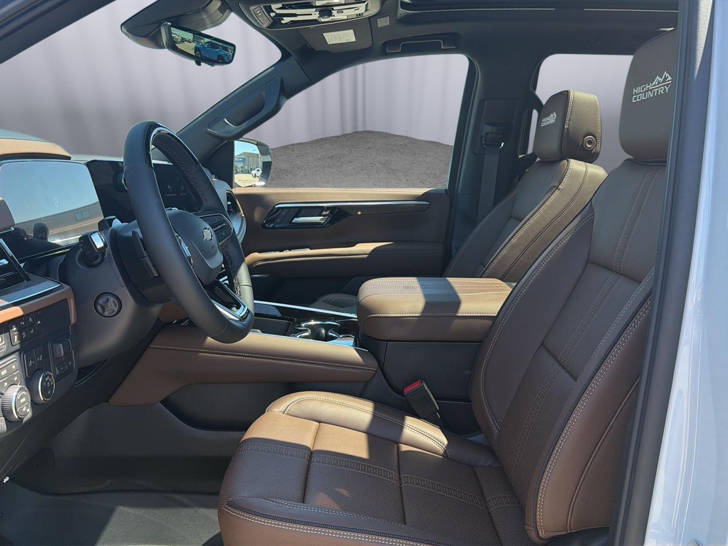 2026 Chevrolet Suburban High Country - Photo 16