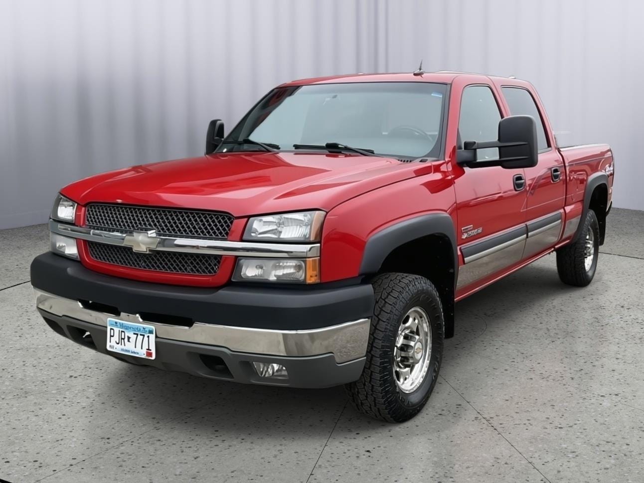 Used 2004 Chevrolet Silverado 2500HD LT with VIN 1GCHK23294F223629 for sale in Sauk Centre, Minnesota